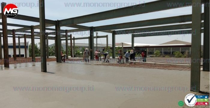 Aplikator Floorhardener Pabrik Gedung (2)